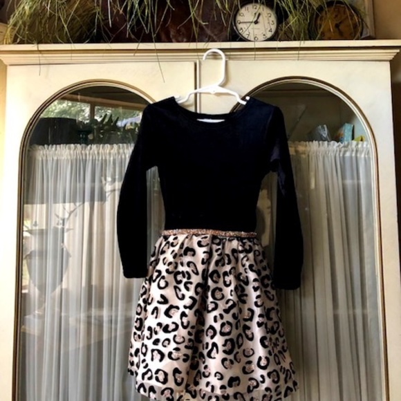 Girl's Dollie & Me Black Velvet Animal Print Dress 5 - Picture 1 of 16